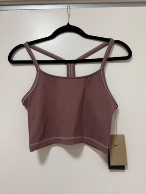 Nike Women’s Mauve Strappy Crop Sports Bra